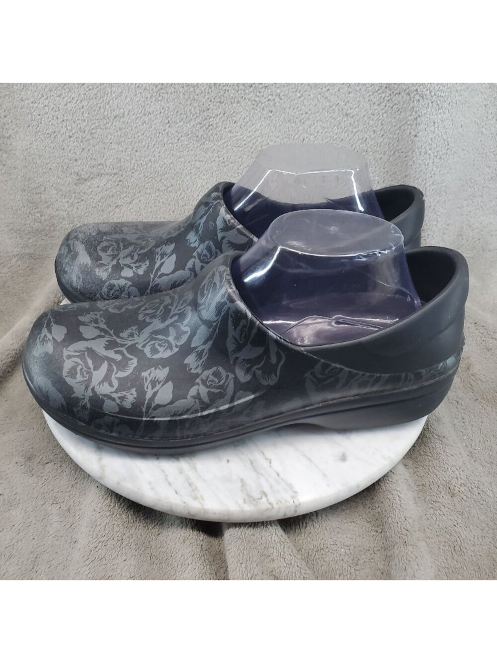 Crocs Shoes Womens Size 10 Black Rose Neria Pro II Dual Comfort Clogs *Read*